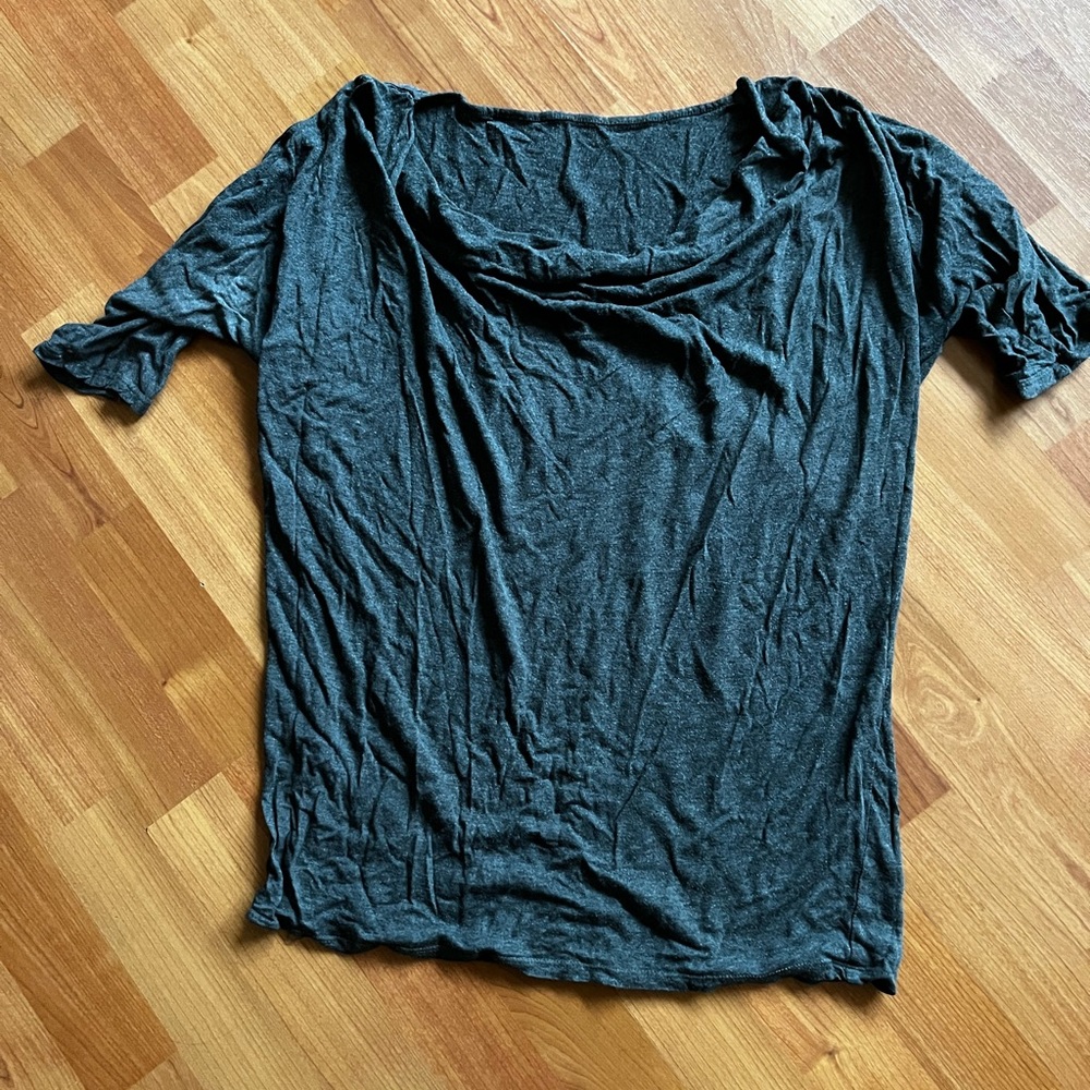 Super soft grey maternity/nursing top small petite